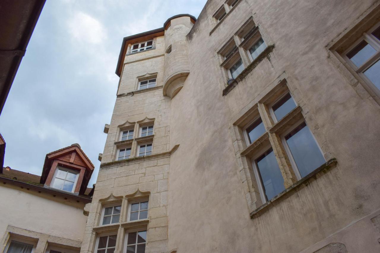 Appartement Classe "La Tour" Dole Exterior foto