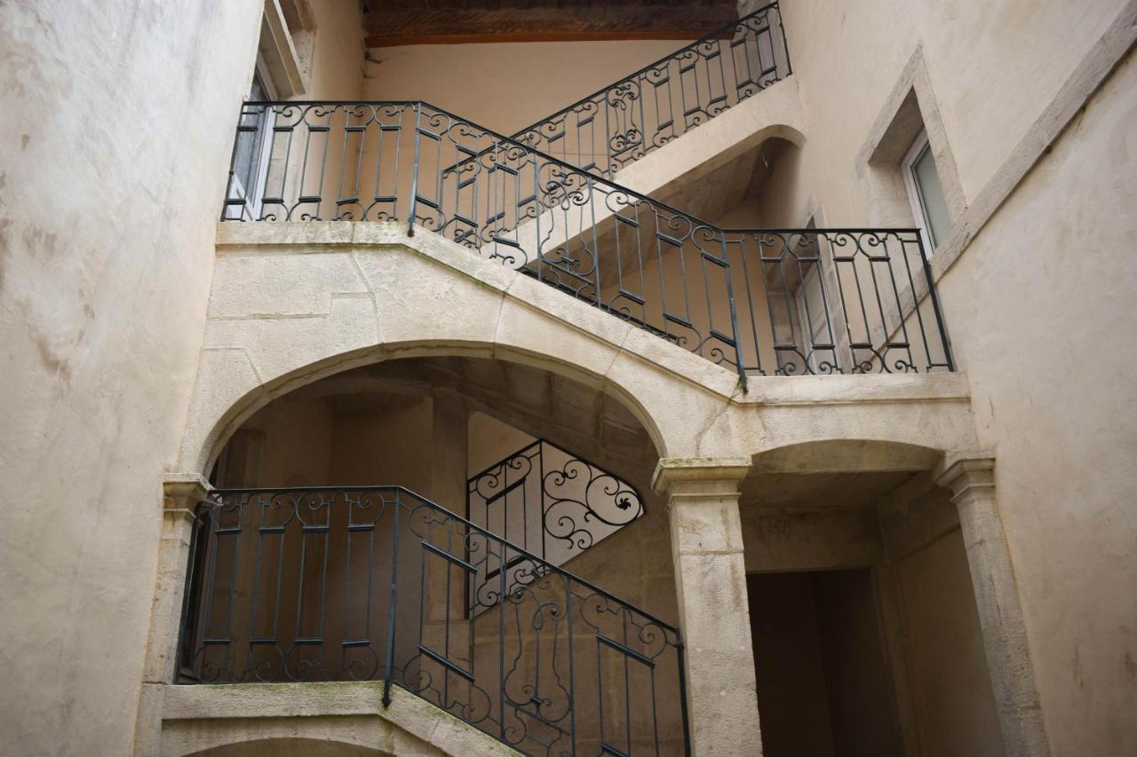 Appartement Classe "La Tour" Dole Exterior foto